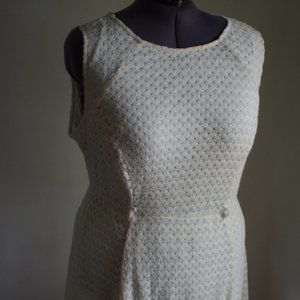 Crochet lace sleeveless dress 22w